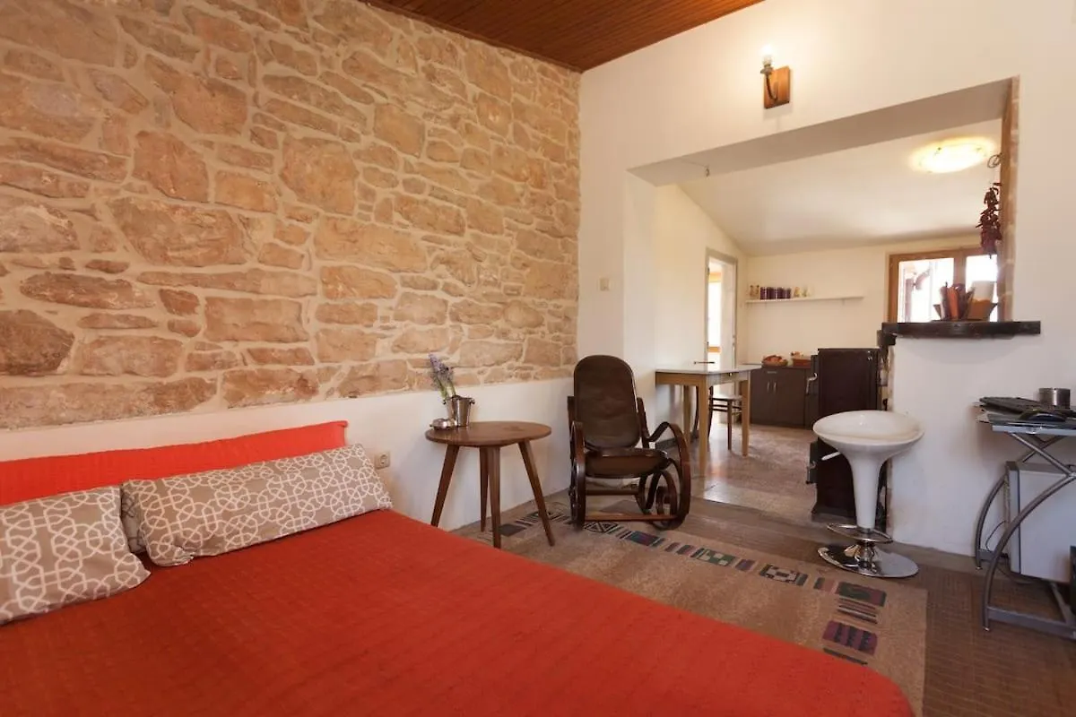 Lakvere Family House Pula