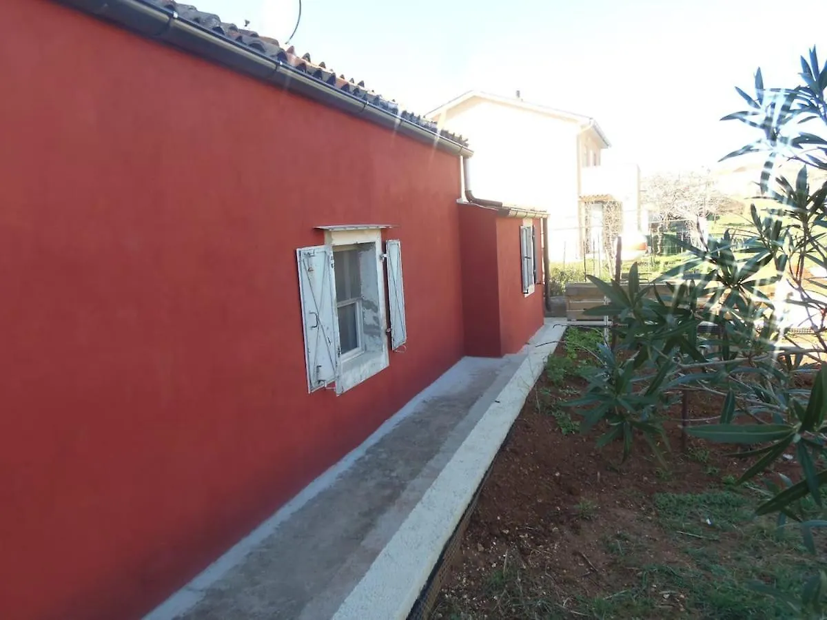 Lakvere Family House Pula Croatia